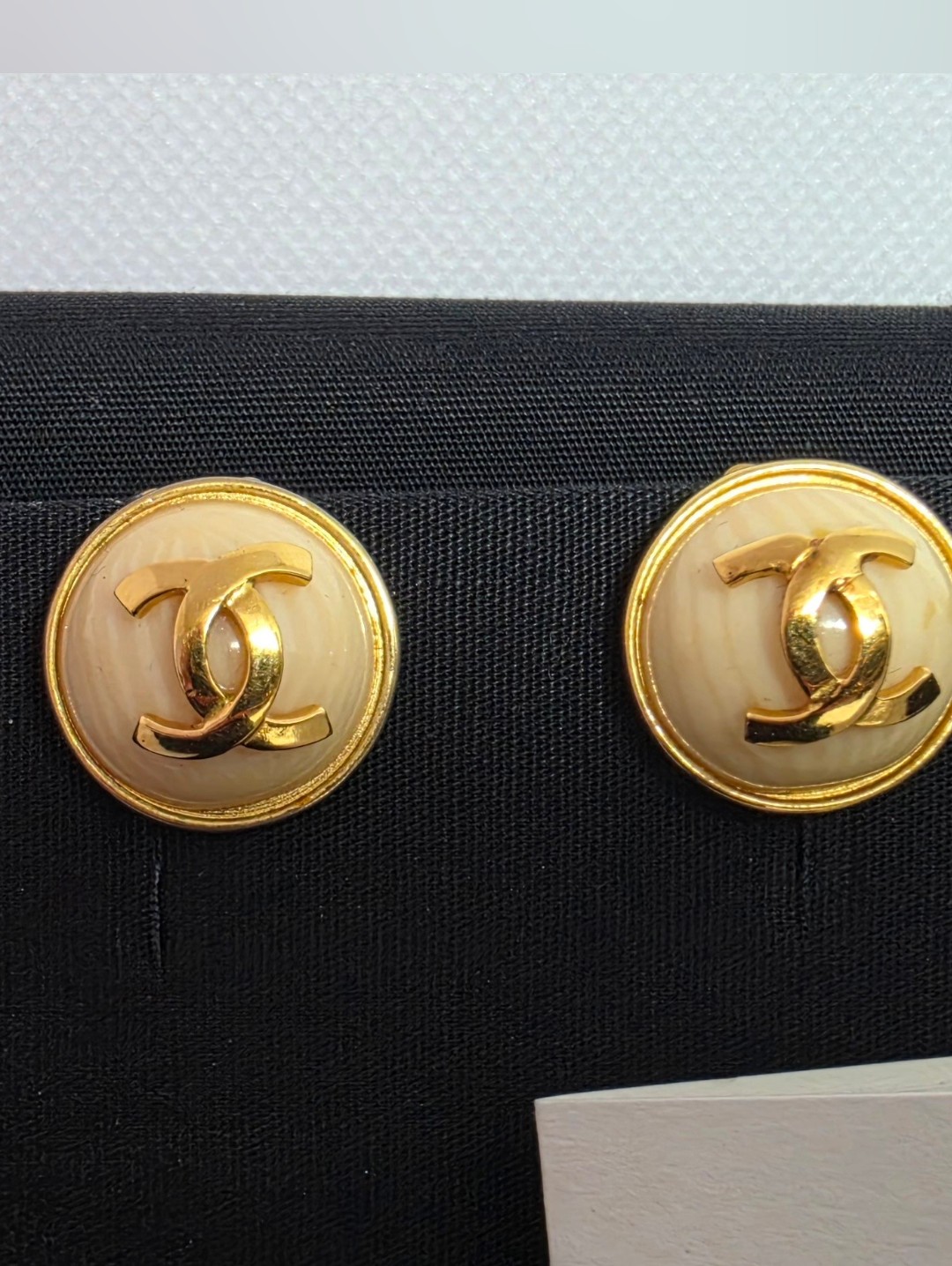 Authentic Chanel Gold Plated Cc Logos Beige Clip Earrings